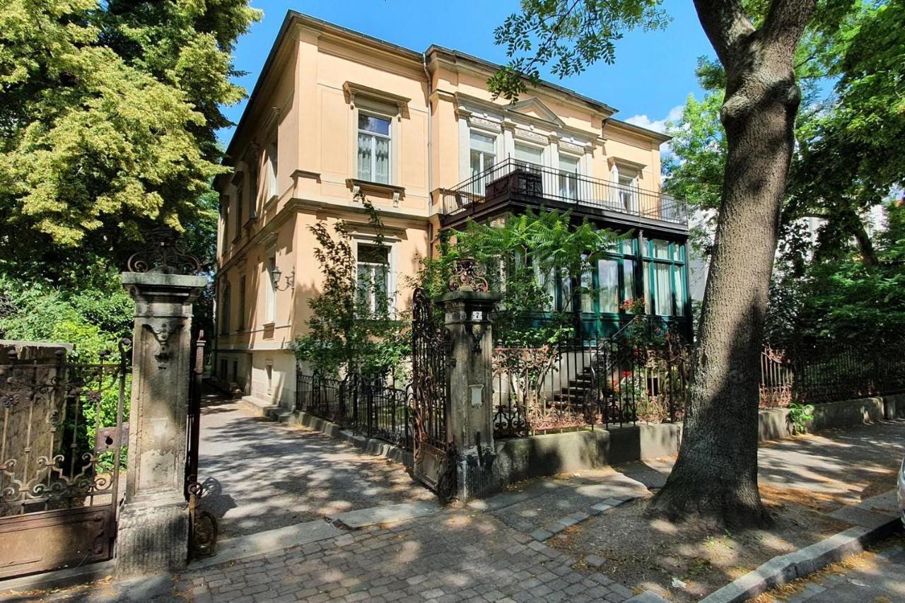 Ferienwohnungen Villa Haniel Carl Дрезден Экстерьер фото
